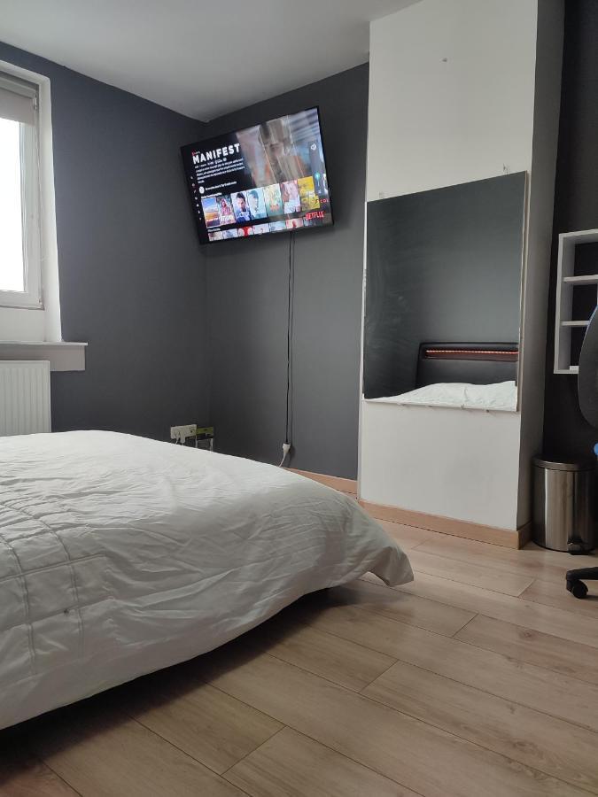 里尔Chambre Prive Dans Une Maison Avec Terrasse Et Jardin Salles De Bain Partagees公寓 外观 照片